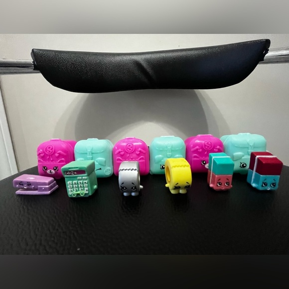 Shopkins Special Edition School Supplies Polished Pearl - Picture 2 of 3